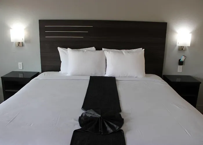 Rodeway Downtown 4* Yuma
