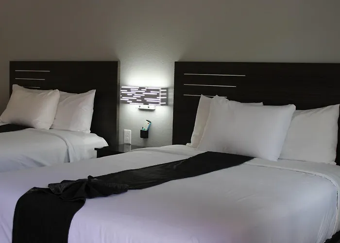 Rodeway Downtown Inn
